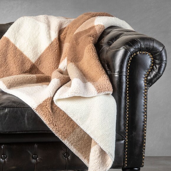 Luxe Home Decor Classic Faux Fur Throw | 1-Piece | Taupe plaid combo | 50"x60" - Picture 2 of 11